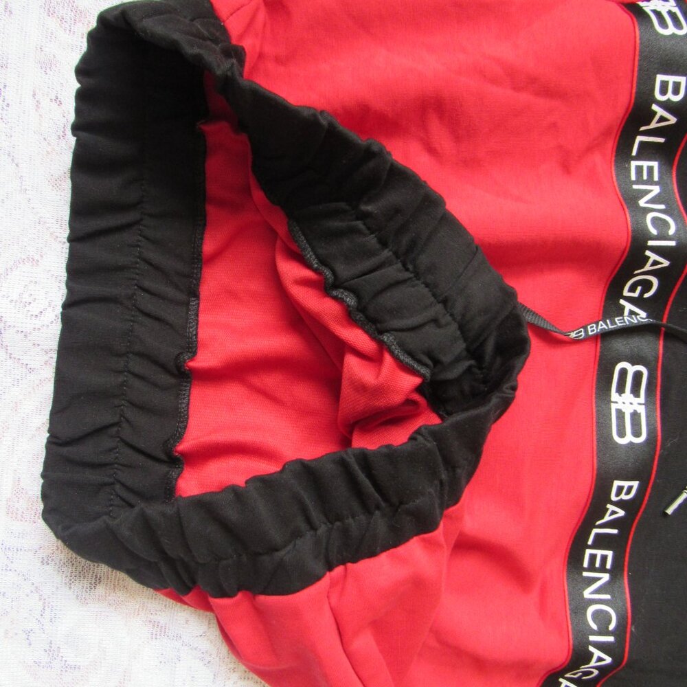 Balenciaga Women Red/Black Sweater(Hoodie). Size M, Cotton - Picture 2 of 5